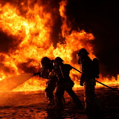 firefighters-1176513